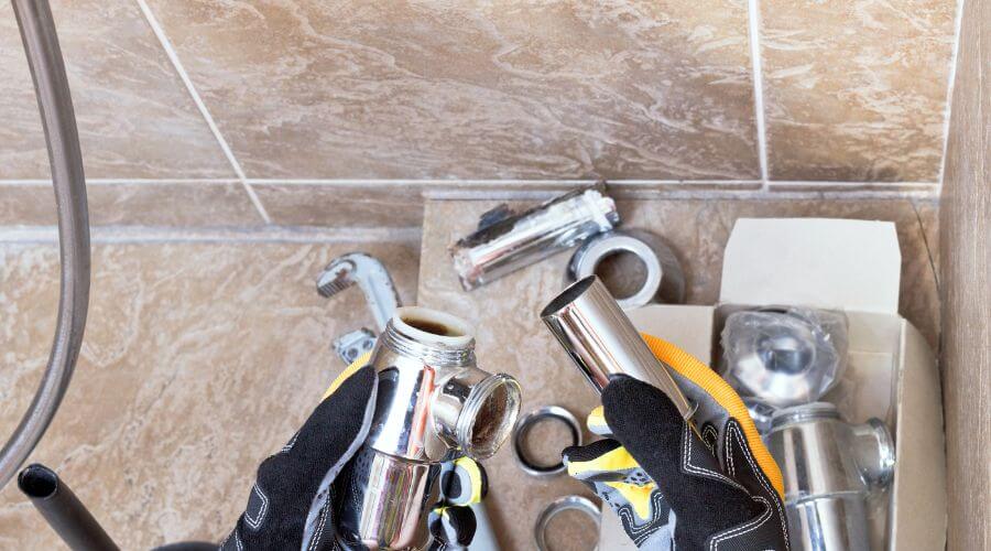 Professional gutter cleaning in Hazelton, ID